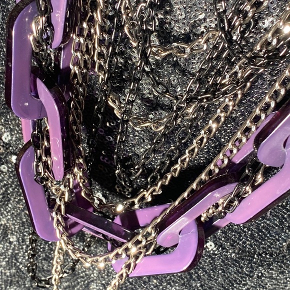 ADIA KIBUR - signed runway necklace w purple lucite links and multi metal chains - Picture 13 of 16